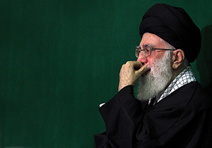 ذکر و تضرع رهبر انقلاب هنگام توسل به حضرت صاحب الزمان (عج) + فیلم ذکر و تضرع رهبر انقلاب هنگام توسل به حضرت صاحب الزمان (عج) + فیلم