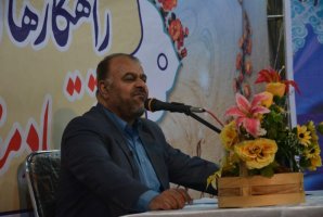 بیشترین رشد صنعت نفت در روزهای تحریم بود/ دولت کشور را تعطیل کرد که جلوی تورم را بگیرد که باز هم نتوانست