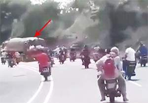 سرقت بار شکر یک کامیون به سبک فیلم‌های هالیوودی + فیلم 