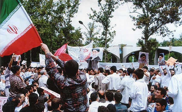 وقتی توطئه تبدیل به حماسه بزرگ می‌شود 