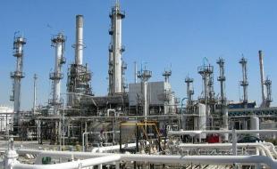 پالایشگاه هویت کرمانشاه است / از حق مردم کوتاه نمی‌آییم