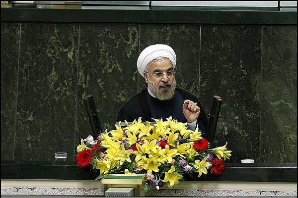 روحانی: یک شبکه اجتماعی ایرانی با یک میلیون کاربر هنگ می‌کند! + فیلم 