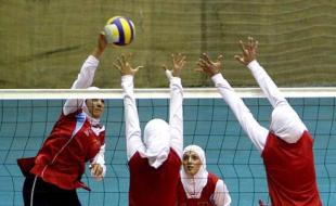 مسابقات والیبال قهرمانی دختران کشور در کرمانشاه آغاز شد