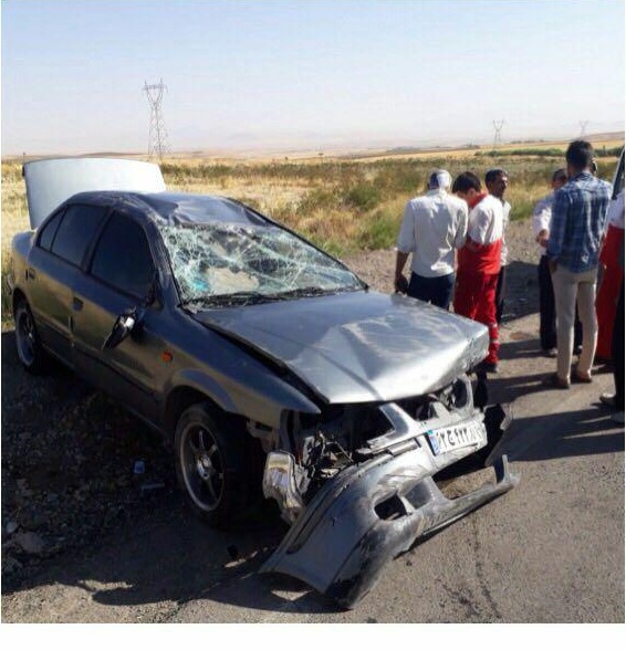 حادثه رانندگی در محور کرمانشاه به اسلام آبادغرب 2 مصدوم برجای گذاشت + تصاویر