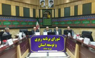 پیگیری و اجرای مصوبات سفر رهبری به استان کرمانشاه با توان مضاعف/ اعتبارات قطره‌چکانی است