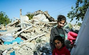 استقرار نیروهای بهداشتی استان کرمانشاه در مناطق زلزله زده