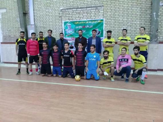 برگزاری مسابقات فوتسال جام ده مبارک فجر در اسلام آبادغرب+عکس