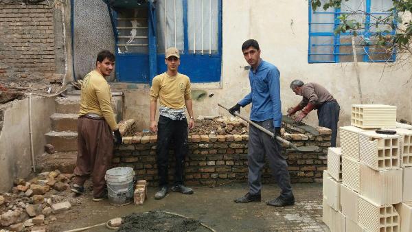 گوشه هایی از فعالیت گروه جهادی فاطمه الزهرا(س) در خدمات رسانی به محرومین اسلام آبادغرب+ تصاویر گوشه هایی از فعالیت گروه جهادی فاطمه الزهرا(س) در خدمات رسانی به محرومین اسلام آبادغرب+ تصاویر