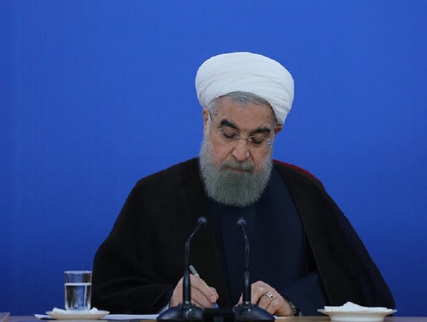 روحانی: زحمات همه ورزشکاران، مدیران ومربیان پر تلاش را ارج می نهم