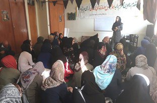  برگزاری کلاس های آموزشی ویژه زوج های مددجو دراسلام آبادغرب