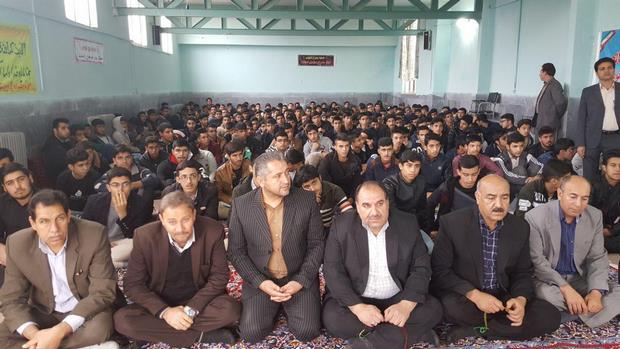 اجرای برنامه های هفته پدافند غیرعامل در مدارس شهرستان اسلام آبادغرب