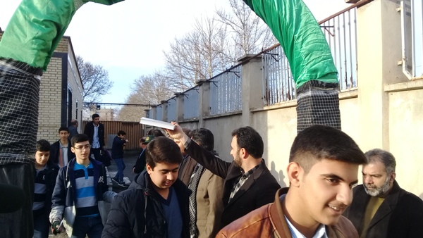 اعزام دانش آموزان بسیجی اسلام آبادغرب  به اردوی راهیان نورمناطق عملیاتی جنوب کشور+تصاویر