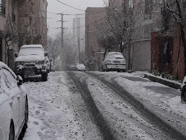هشدار وقوع سیلاب و ضرورت آماده باش برف روب‌ها/ یخ‌بندان در 16 استان و توصیه به کشاورزان