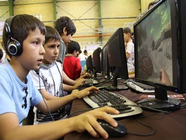 بازی‌های رایانه‌ای وارداتی؛ بازی با آینده جوانان/ جای خالی بازی‌های متناسب با فرهنگ بومی کاملا مشهود است