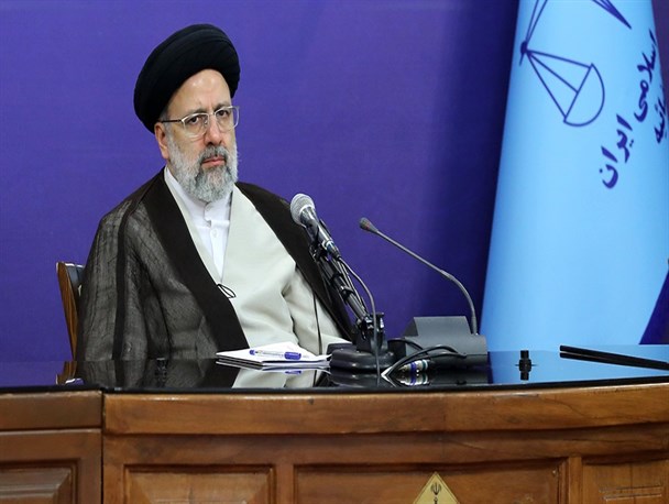 مطالبه خونخواهی شهادت سردار سلیمانی هرگز سرد نمیشود مطالبه خونخواهی شهادت سردار سلیمانی هرگز سرد نمیشود