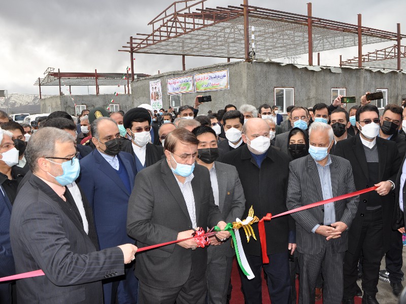 افتتاح پروژه فروآلیاژ در اسلام آبادغرب/افتتاح و آغاز عملیات اجرایی ١١ پروژه آبرسانی در ۶۵ روستای شهرستان