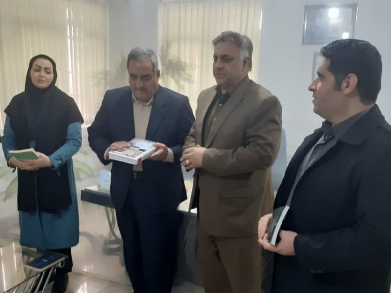 باید تکریم ارباب رجوع و احترام به آنان سرلوحه کار مدیران باشد