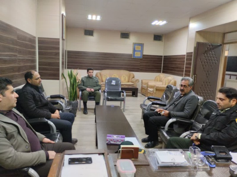 ضرورت آگاهی بخشی سواد رسانه ای به اقشار مختلف جامعه ضرورت آگاهی بخشی سواد رسانه ای به اقشار مختلف جامعه