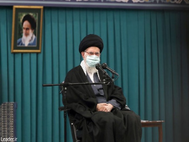 کسانی که حجاب ضعیف دارند هم دختران خود ما هستند/ در مسئله‌ی زن موضع ما در قبال مدعیان ریاکار غربی موضع مطالبه است، موضع دفاع نیست