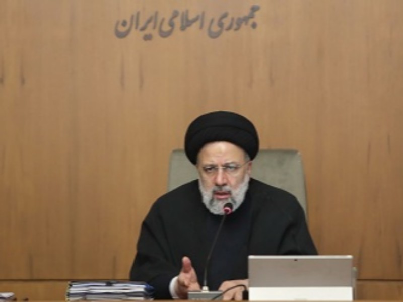 اهانت هتاکان به اسلام، گواه روشنی بر پوچی منطق غربی‌هاست