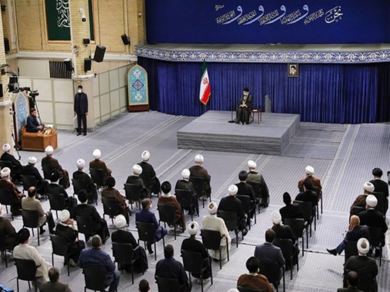 سیاست آمریکا ایجاد جنگ شیعه و سنی و همچنین شیعه با شیعه و سنی با سنی است