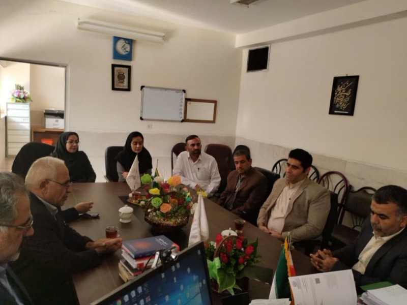 تقدیر از خدمات کارکنان بهزیستی اسلام آبادغرب بمناسبت روز جهانی معلولین