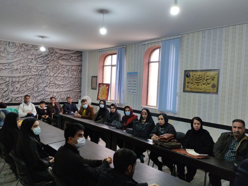 آغاز فعالیت کلاس خوشنویسی در اسلام آبادغرب آغاز فعالیت کلاس خوشنویسی در اسلام آبادغرب