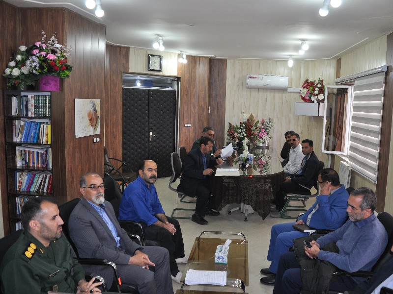 نشست بزرگداشت هفته کار و کارگر در اسلامآبادغرب برگزار شد+عکس نشست بزرگداشت هفته کار و کارگر در اسلامآبادغرب برگزار شد+عکس