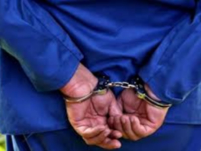 دستگیری متهم به غصب عنوان دولتی و کلاهبرداری در اسلام‌آبادغرب