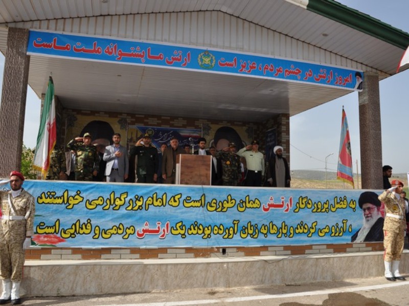 صبحگاه مشترک نیروهای مسلح در اسلام‌آبادغرب/مسابقه تیراندازی در تیپ 181 ارتش+تصاویر