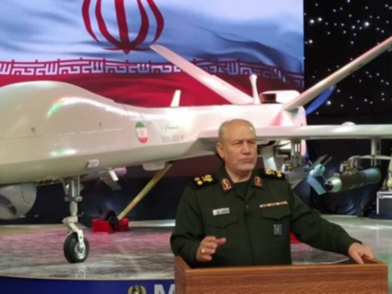 صنعت دفاعی باید نیروهای مسلح را به فناوریهای روز مجهز کند صنعت دفاعی باید نیروهای مسلح را به فناوریهای روز مجهز کند