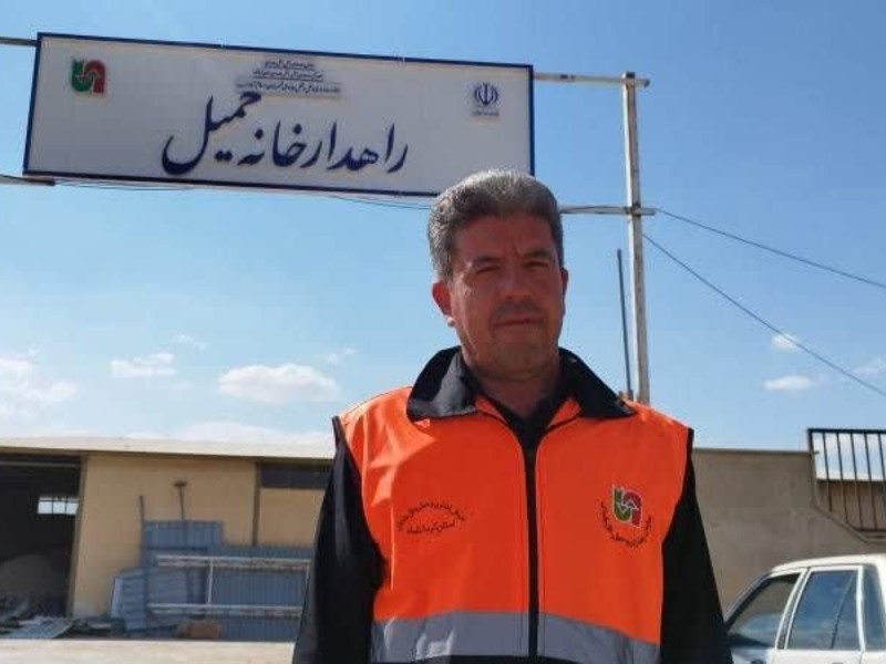 امداد رسانی تحسین برانگیز راهدار اسلامآبادی به زائر در راه مانده زیارت اربعین حسینی امداد رسانی تحسین برانگیز راهدار اسلامآبادی به زائر در راه مانده زیارت اربعین حسینی