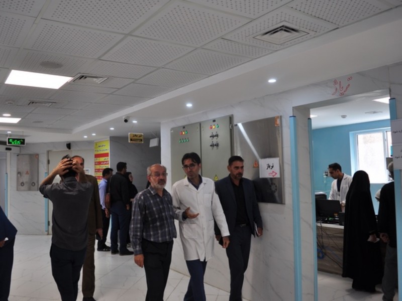 بازدید خبرنگاران شهرستان از بخشهای جدید بیمارستان امام خمینی(ره) اسلامآبادغرب+تصاویر بازدید خبرنگاران شهرستان از بخشهای جدید بیمارستان امام خمینی(ره) اسلامآبادغرب+تصاویر