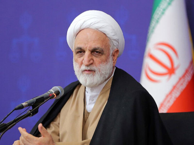 هیچ مسئولی نباید نسبت به حمایت از یک فرد سرمایهگذارِ تولیدگر ترس داشته باشد هیچ مسئولی نباید نسبت به حمایت از یک فرد سرمایهگذارِ تولیدگر ترس داشته باشد