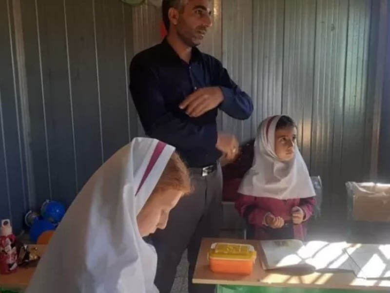 بازگشایی مدرسهای با سه دانشآموز در دالاهو بازگشایی مدرسهای با سه دانشآموز در دالاهو