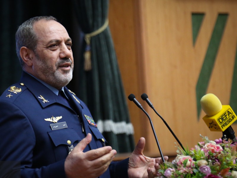 قدرت دفاعی ایران را با یک سلسله رزمایش نشان می‌دهیم