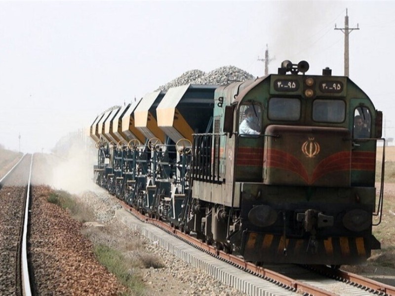 راه‌آهن چابهار - زاهدان تا سال آینده تکمیل می‌شود