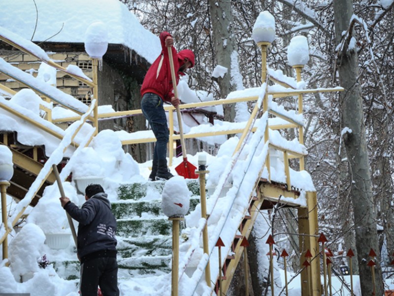 بارش برف و باران در جاده‌های ۹ استان کشور