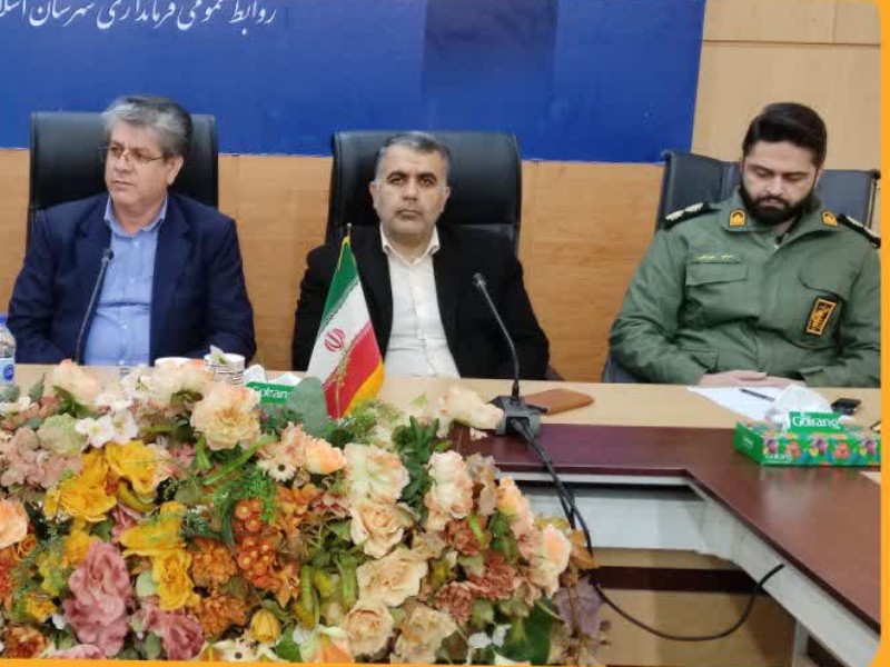 برگزاری جلسه برنامهریزی ایام الله دهه مبارک فجر در اسلامآبادغرب برگزاری جلسه برنامهریزی ایام الله دهه مبارک فجر در اسلامآبادغرب