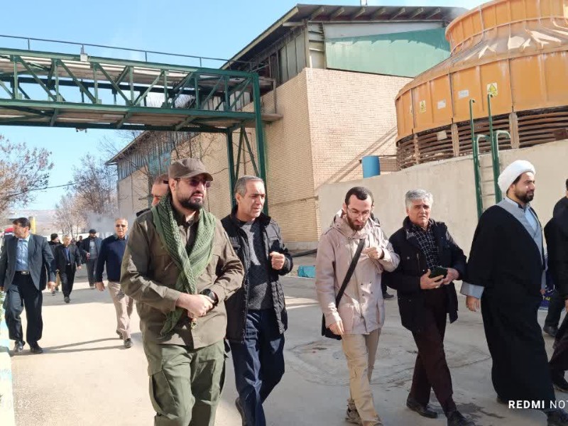 بازدید اصحاب رسانه از کارخانه خمیرمایه برتر اسلام‌آبادغرب
