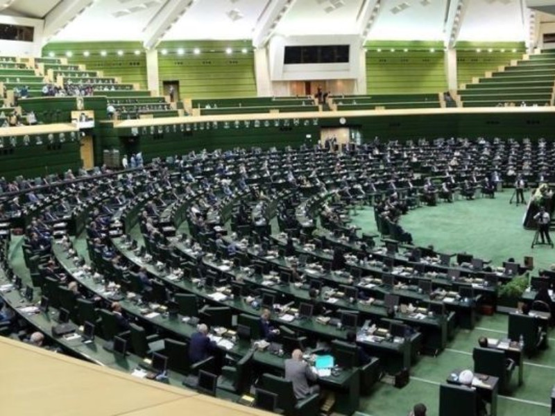 استیضاح زودهنگام وزرا به صلاح نیست