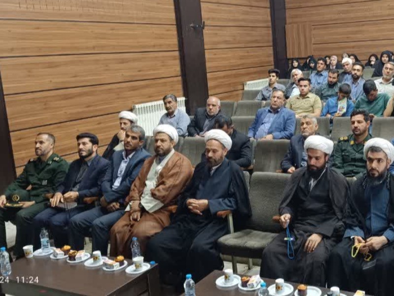 آیین گرامیداشت هفته عقیدتی سیاسی سپاه در اسلام‌آبادغرب