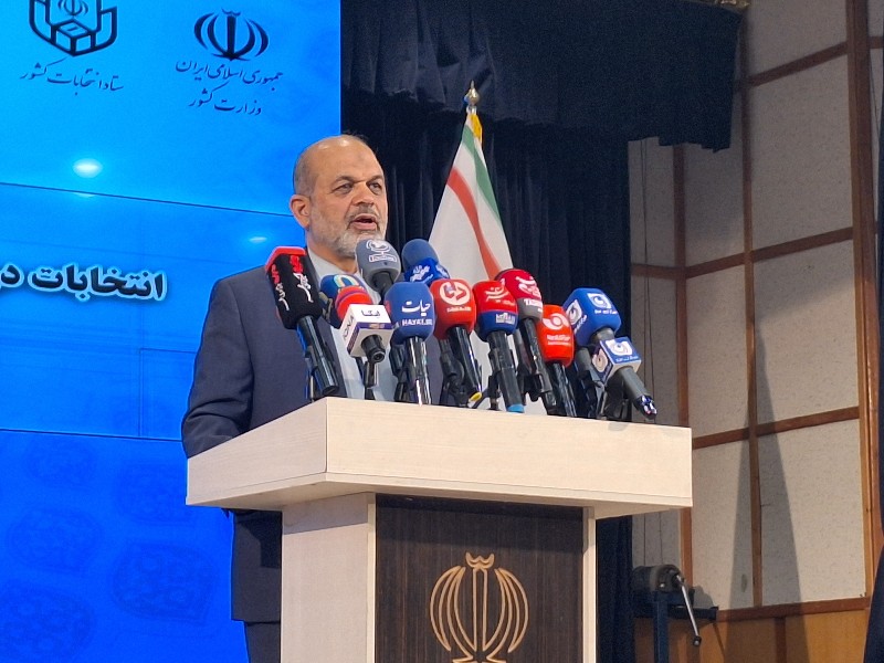 انتخابات در اوج سلامت، امنیت و با مشارکت خوب مردم برگزار شد/ اعتبارنامههای نمایندگان از سوی وزارت کشور صادر شده است انتخابات در اوج سلامت، امنیت و با مشارکت خوب مردم برگزار شد/ اعتبارنامههای نمایندگان از سوی وزارت کشور صادر شده است