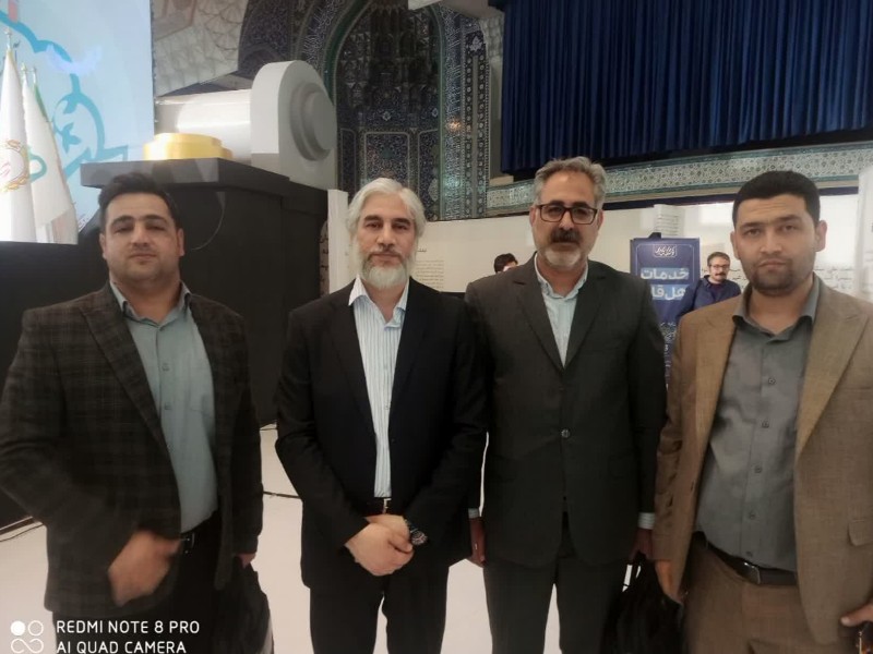 نویسندگان اهل قلم توسط وزارت فرهنگ و ارشاد اسلامی در سی و پنجمین نمایشگاه بین المللی کتاب مورد تجلیل قرار گرفتند