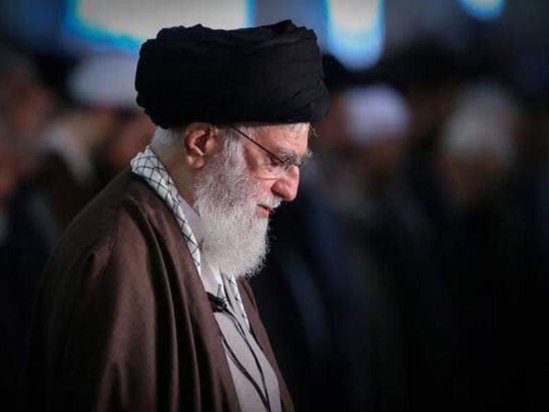 رهبر معظم انقلاب فردا (چهارشنبه) بر پیکرهای مطهر شهدای خدمت نماز می‌خوانند