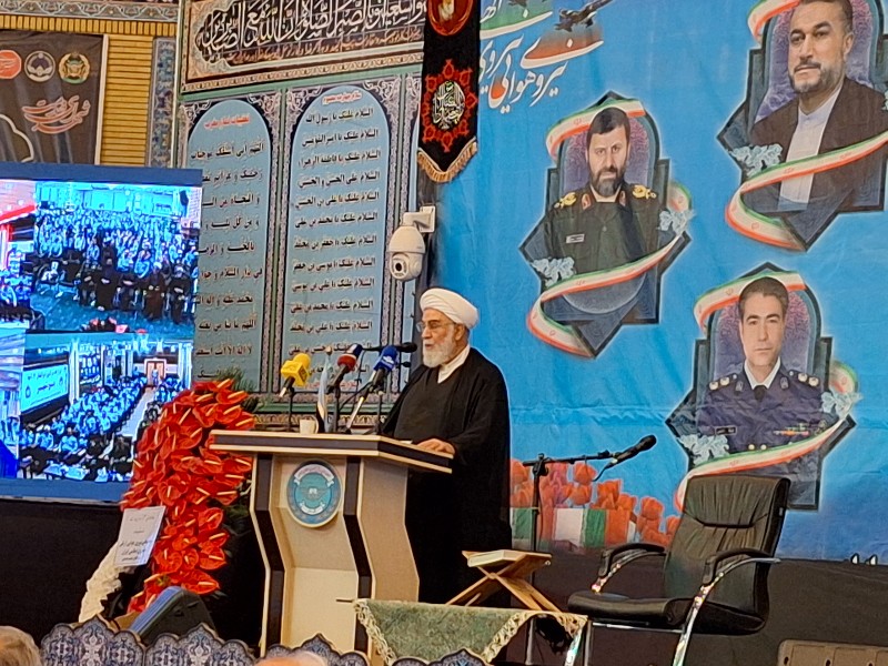 شهید رئیسی چهرهای ماندگار، خادم و دارای برجستهترین صفات اسلامی و انسانی بود شهید رئیسی چهرهای ماندگار، خادم و دارای برجستهترین صفات اسلامی و انسانی بود