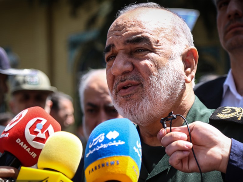 سپاه در همه صحنه‌ها گوش به فرمان بوده است