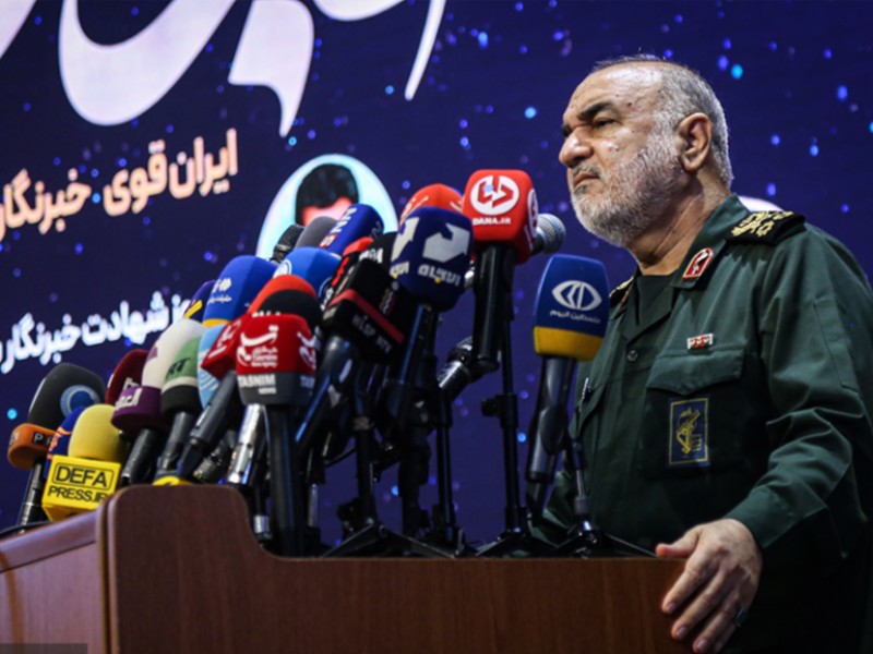 سرلشکر سلامی: اشتباه محاسباتی صهیونیستها پاسخ محکمی در پی دارد/ جهان امروز جهان نبرد رسانهها و روایتهاست سرلشکر سلامی: اشتباه محاسباتی صهیونیستها پاسخ محکمی در پی دارد/ جهان امروز جهان نبرد رسانهها و روایتهاست