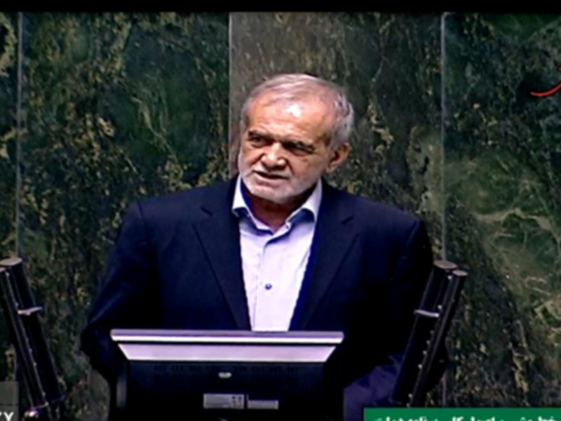 باید به آن پیمانی پایبند باشیم که رهبری انقلاب ترسیم کرده است/ نژاد و قبلیه و جناح برای ما مهم نیست باید به آن پیمانی پایبند باشیم که رهبری انقلاب ترسیم کرده است/ نژاد و قبلیه و جناح برای ما مهم نیست