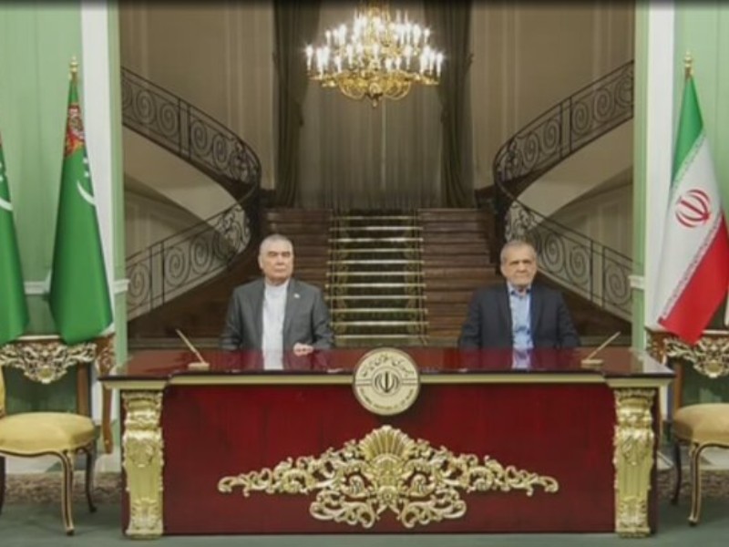 امضای ۴ سند همکاری مشترک میان مقامات ایران و ترکمنستان امضای ۴ سند همکاری مشترک میان مقامات ایران و ترکمنستان